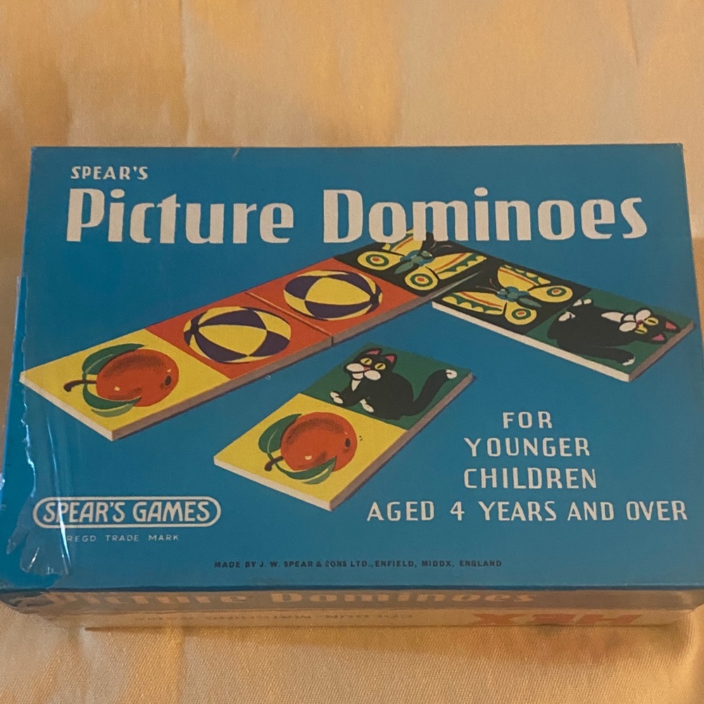 Vintage “Spears” Picture Dominoes game & HEX color matching game